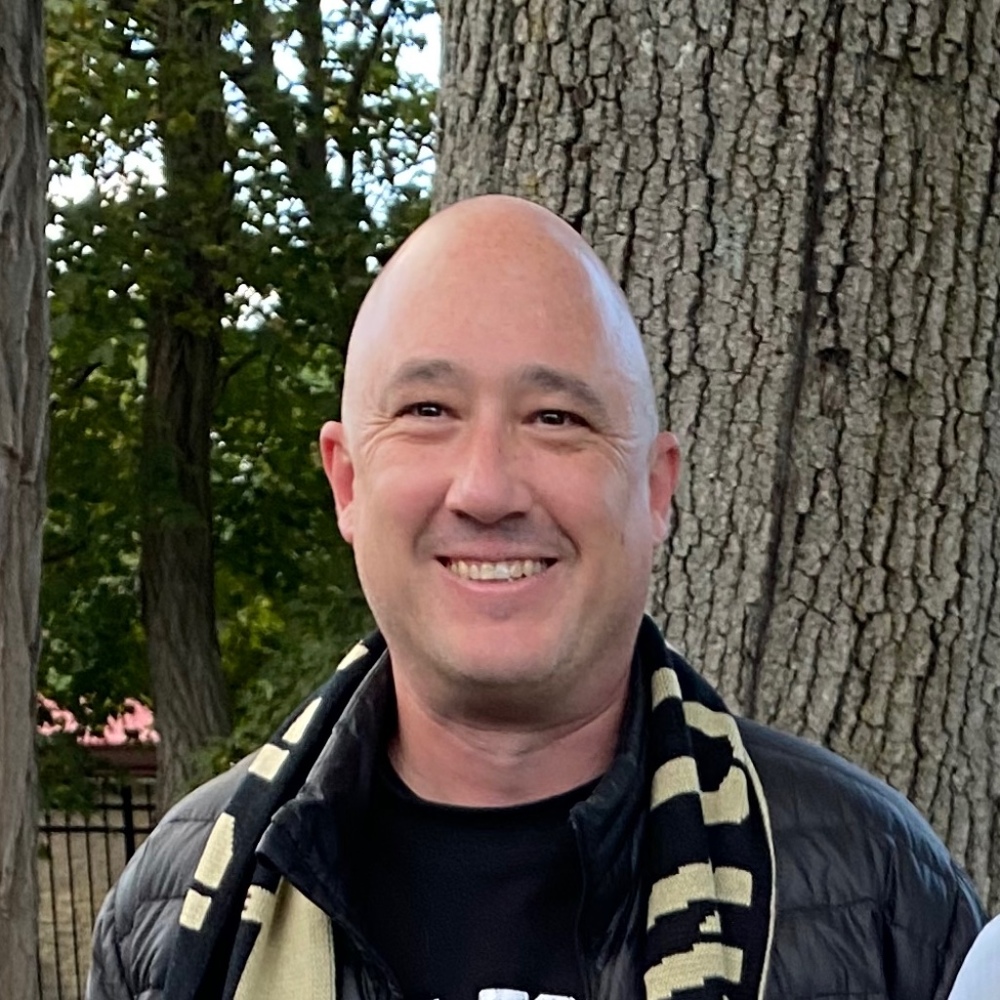 Meet your Posher, Jonathan